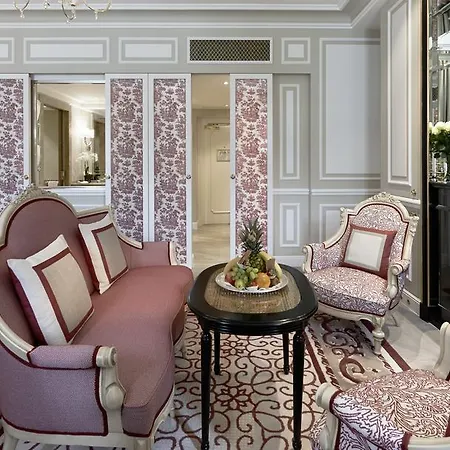 Готель Sacher